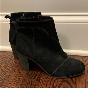 Toms 8.5 heeled ankle boots
